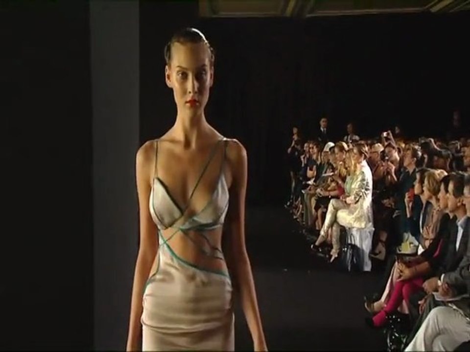 Le défilé Fatima Lopes PAP printemps/été 2012