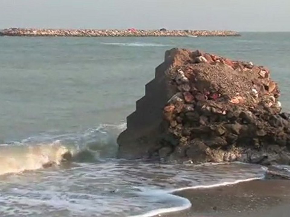 Shri Chinmoy. Ocean meditation