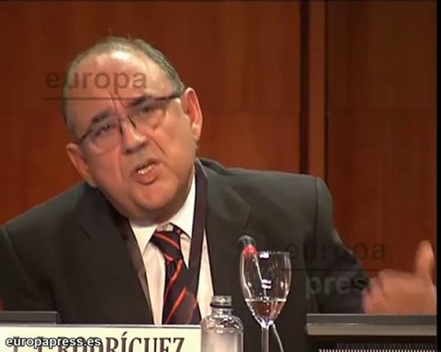 Médicos consideran "obligatorio" rebelarse por recortes