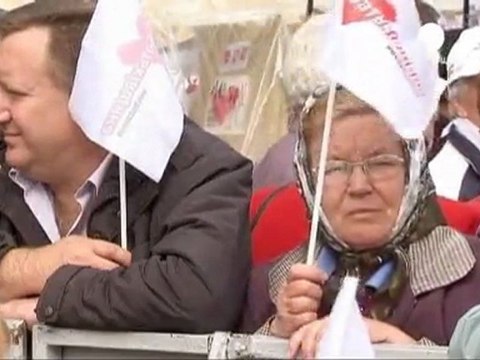 Ucraina: rinvio all'11/10 per il processo Timoshenko