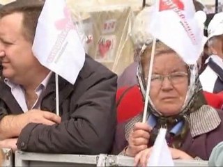 Ucraina: rinvio all'11/10 per il processo Timoshenko