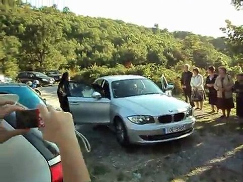 ΕΛΕΥΣΗ ΤΗΣ ΤΙΜΙΑΣ ΚΑΡΑΣ ΤΗΣ ΑΓΙΑΣ ΠΑΡΑΣΚΕΥΗΣ ΣΤΗΝ ΙΕΡΑ ΜΟΝΗ ΑΓ.ΠΑΡΑΣΚΕΥΗΣ ΔΟΜΑΒΙΣΤΙΟΥ.ΠΡΑΣΚΕΥΗ 30-9-2011 ΣΤΑ ΝΑΜΑΤΑ ΒΟΙΟΥ.