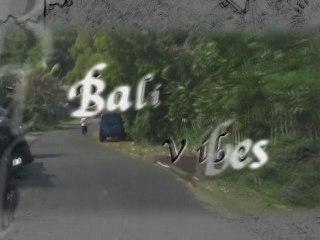 Bali vibes : travel and surf in Indonesia