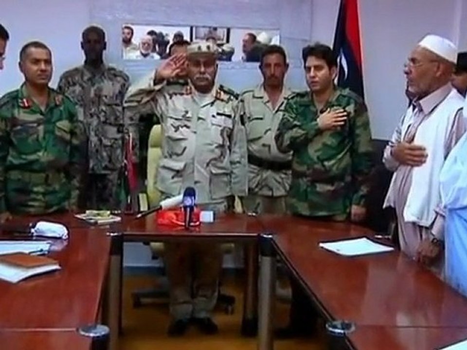 Smoke rises over Sirte