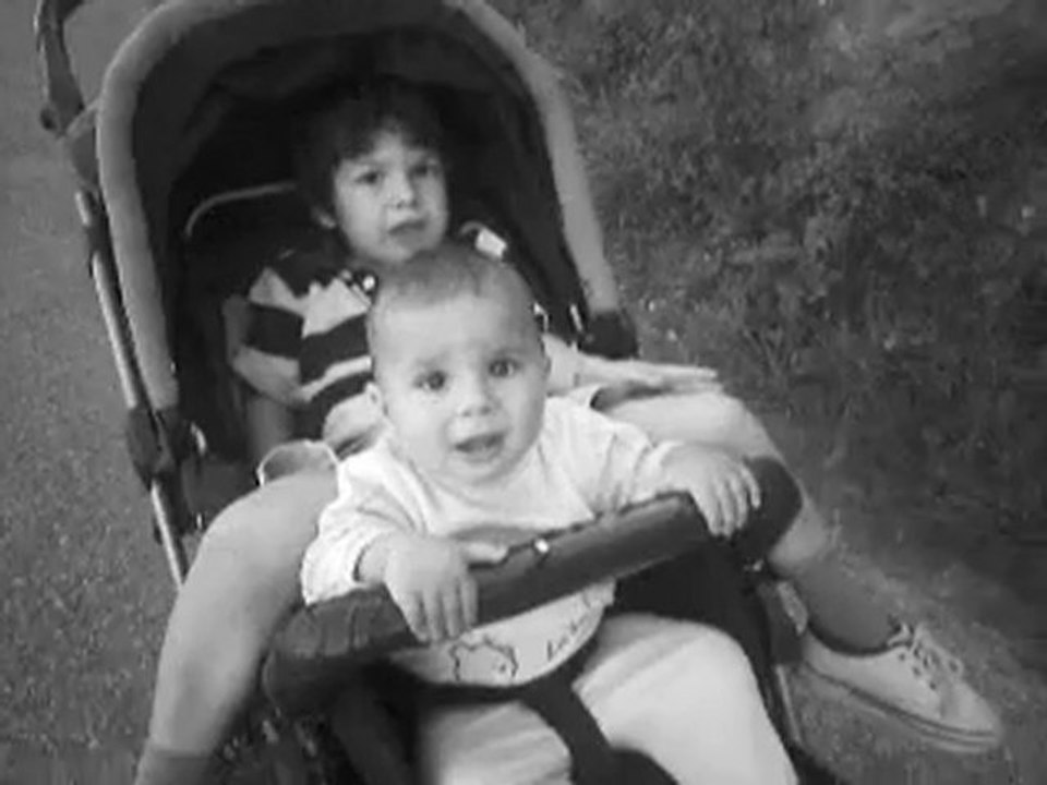 La poussette téléguidée