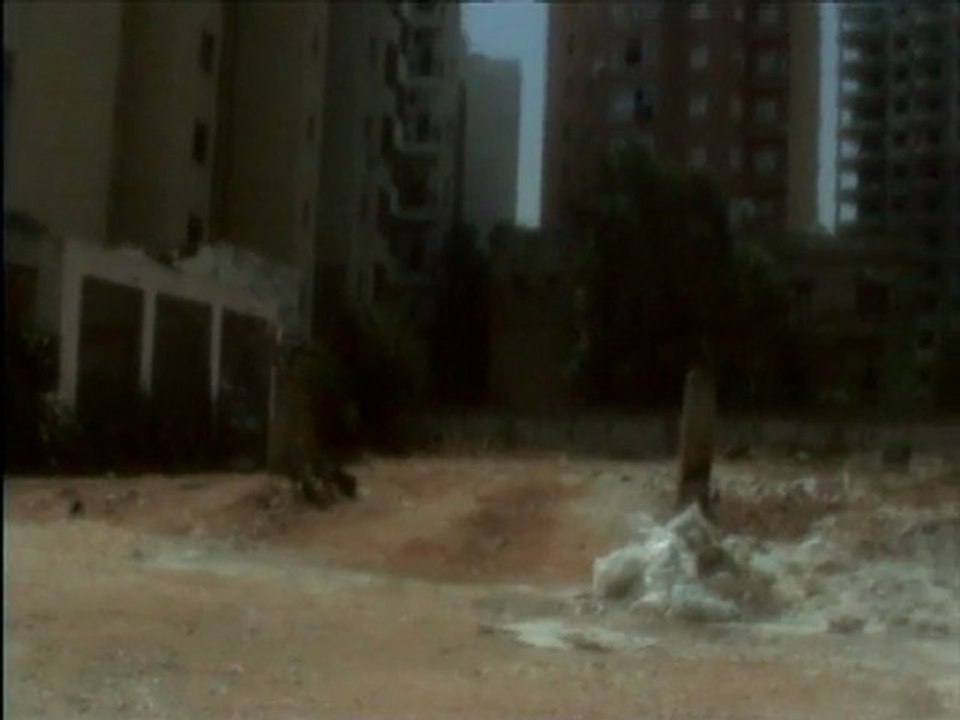 Scene (2) from Beirut Kamikaze - A film by Christophe Karabache
