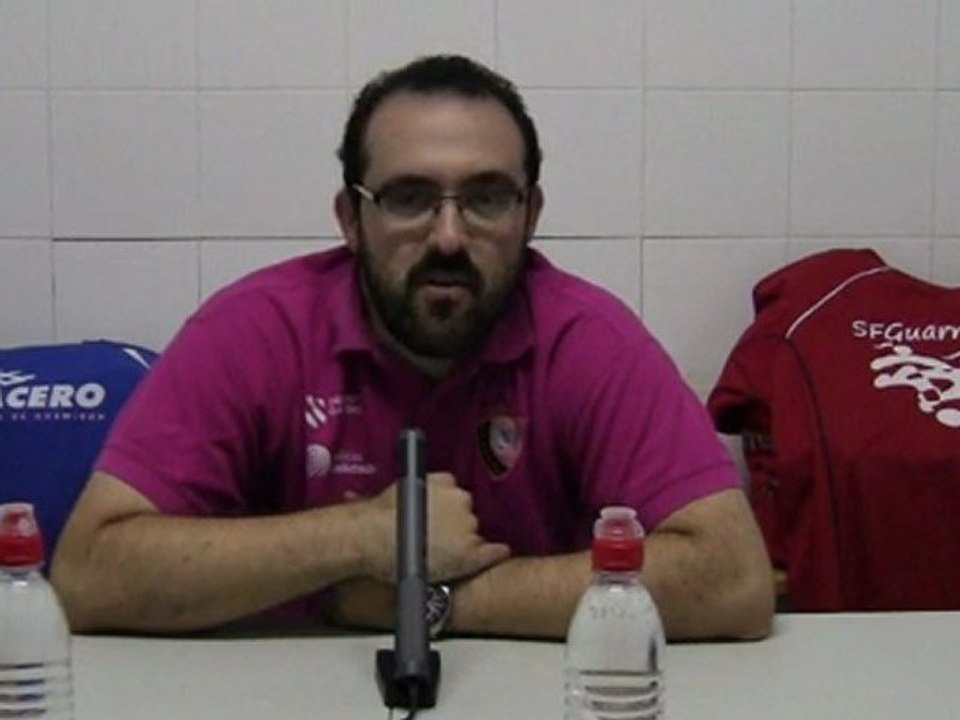 RUEDA PRENSA 01102011