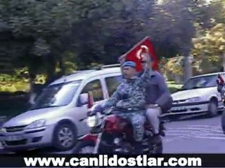 ÇANLIDOSTLAR-ŞEHİTLERE SAYGI