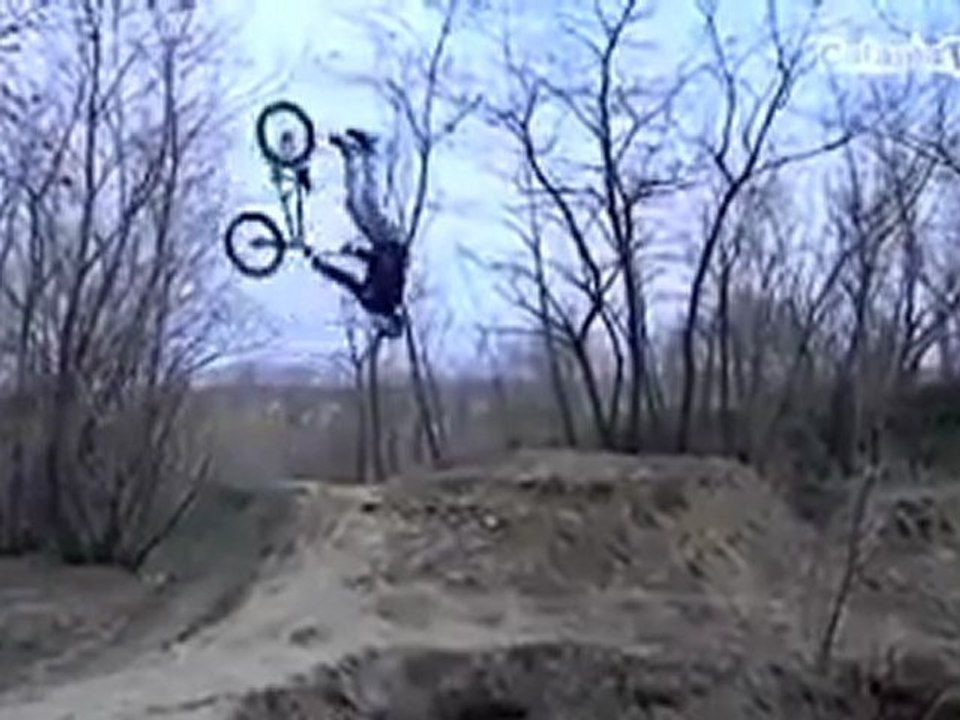 Salto stupidale Fail