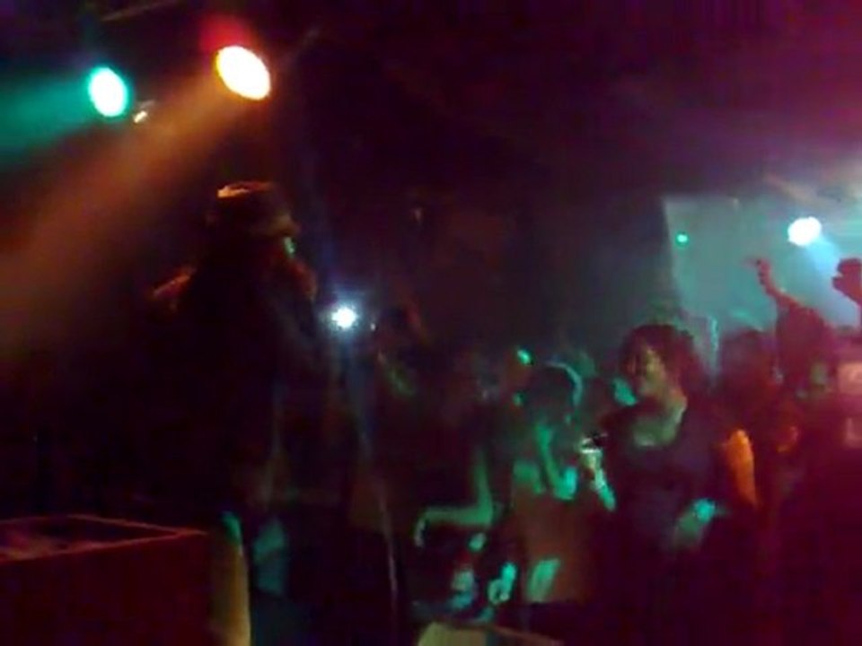 Tairo " Je taille " Live Messancy .