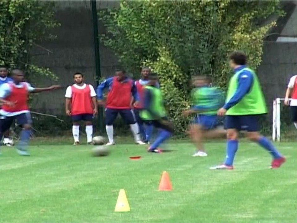 DEPORTIVO FOOTBALL ACADEMY A PARIS