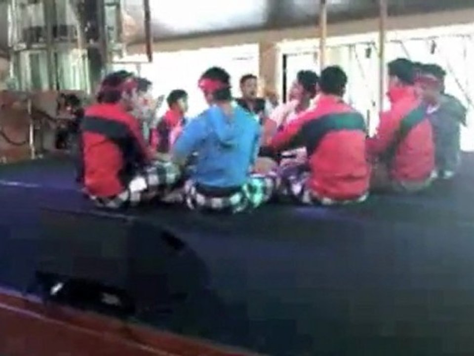 TARI KECAK SINGAPORE