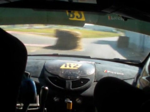 camera embarquée TWINGO R2 rallye de FRANCE 2011 Jean-Paul MONNIN / Franck GILLIOT ES de Cleebourg