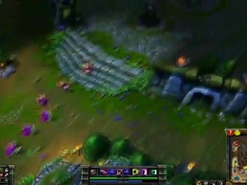 League of Legends - Pantheon vole à travers la map