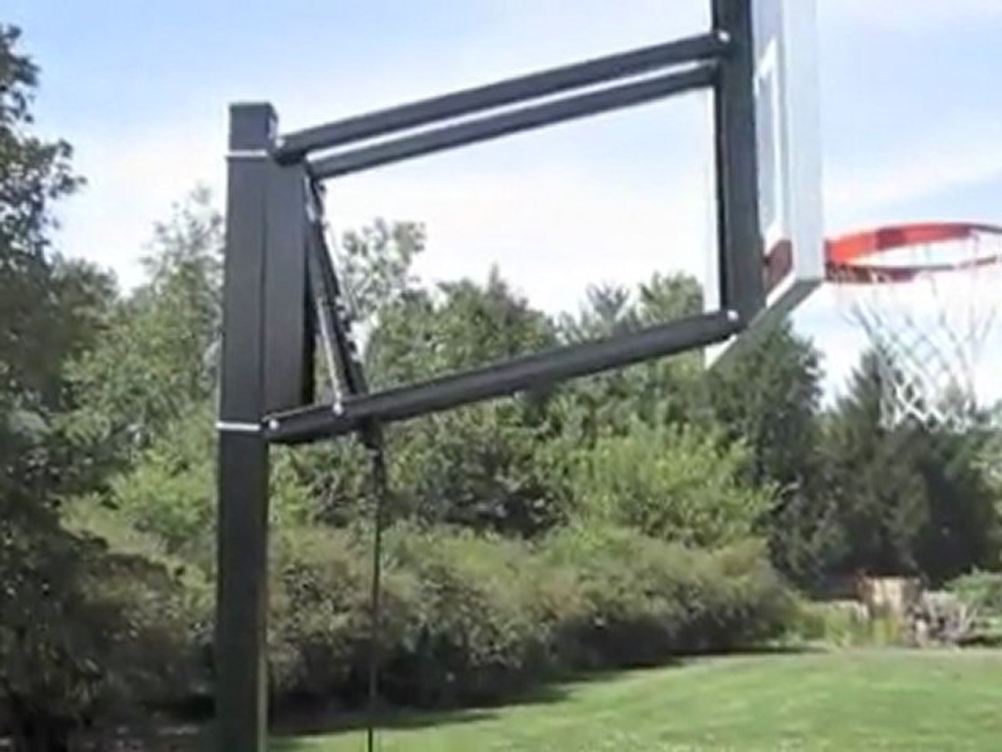 ⁣Basketball Hoops- First Team Vector Basketball Goal Review