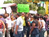 Buhoneros trancan avenidas en Maracay