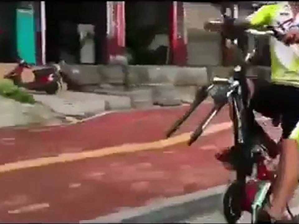 Missing wheel No problem