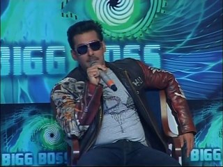 Salman Khan Still Finds It Painful To Smile! - Latest Bollywood News