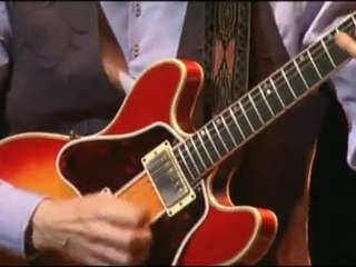 Asia - Heat Of The Moment (From "Fantasia - Live In Tokyo" DVD)