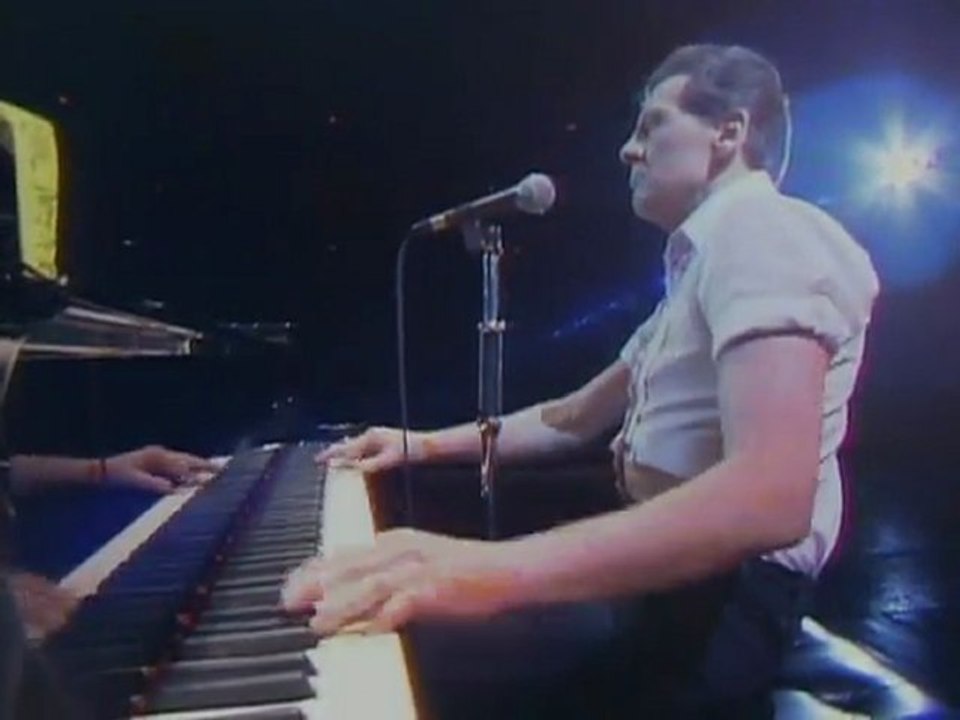 Jerry Lee Lewis - Johnny B Goode (From "Jerry Lee Lewis and Friends" DVD)