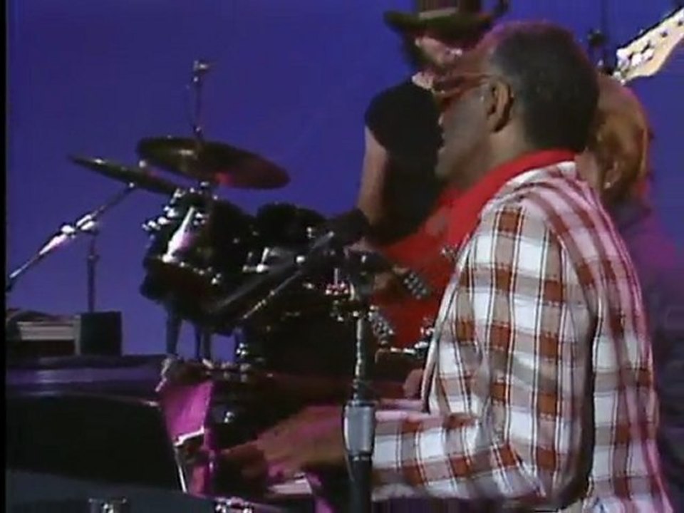 Willie Nelson - Mountain Dew from "The Willie Nelson Special"