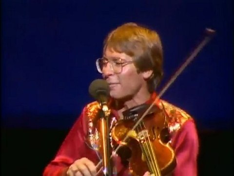 John Denver - Thank God I'm A Country Boy (From Around The World Live DVD)