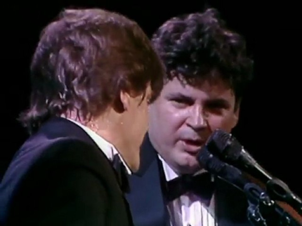 The Everly Brothers - All I Have To Do Is Dream (From "The Reunion Concert" DVD)