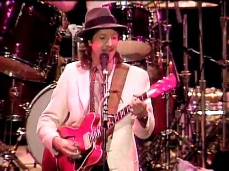 Doobie Brothers - Listen To The Music (From "Live at the Greek Theatre 1982" DVD & CD)