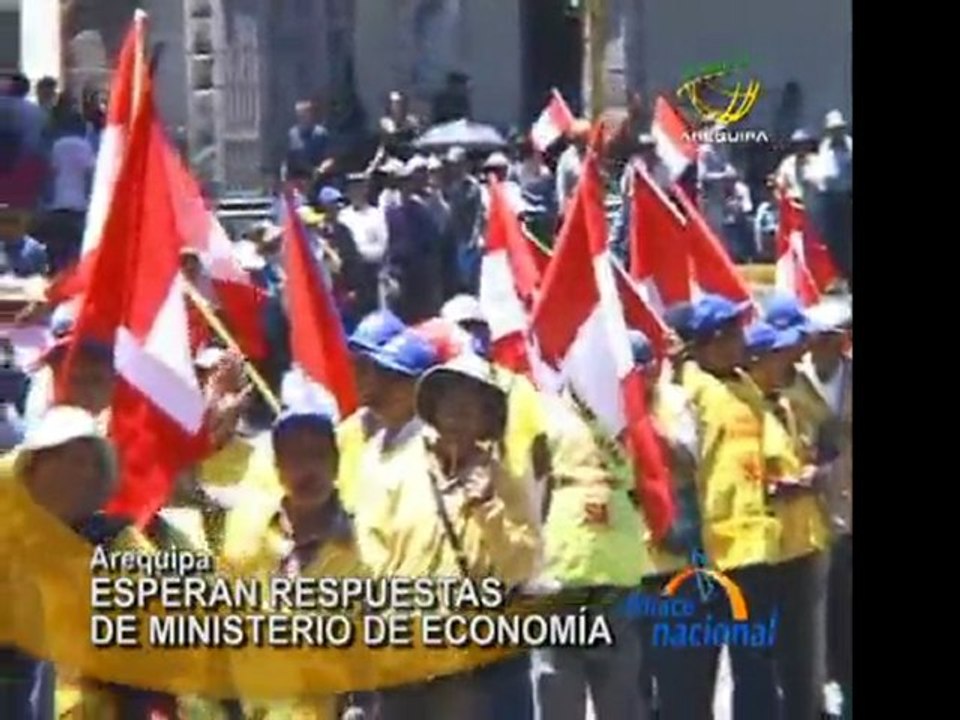 Fonavistas en Arequipa esperan informe de Ministerio de Economia sobre el inicio de la devolucion de aportes