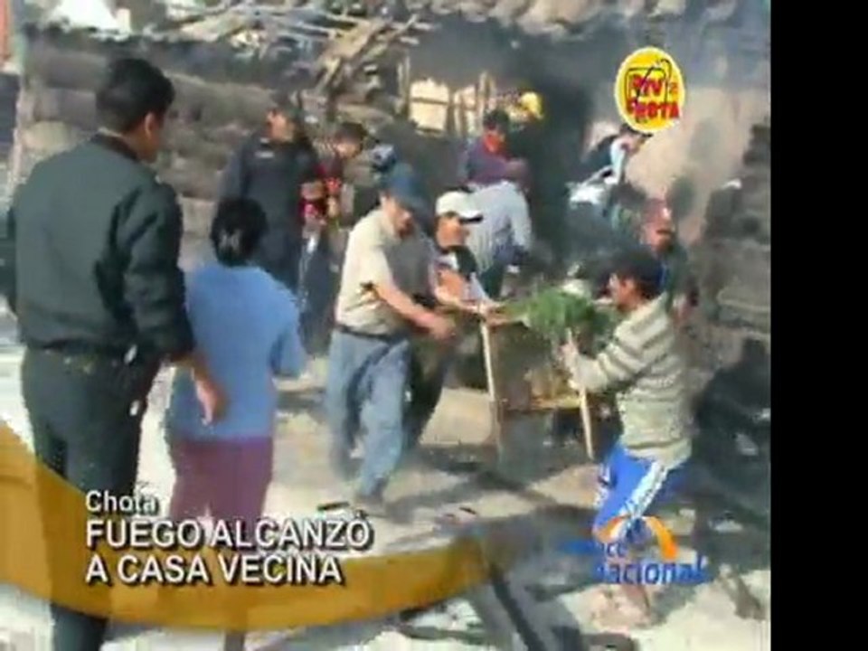 Incendio deja en cenizas grifo en carretera Bambamarca-Cajamarca