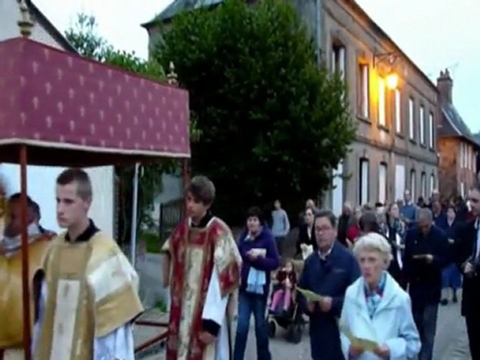 Procession du Saint Sacrement 2011 part 4