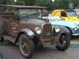 Un rallye d'ancêtres automobiles en Chine