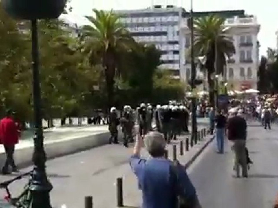 ΜΑΤ στο Σύνταγμα