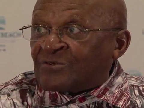 Visa refusé au Dalaï Lama: Pire que l'apartheid , accuse Tutu