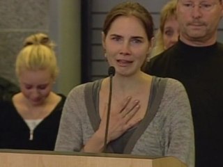 Amanda Knox volta para casa