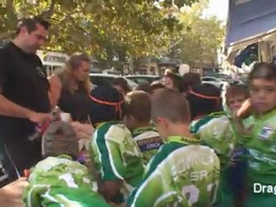 Initiation rugby place du Marché.