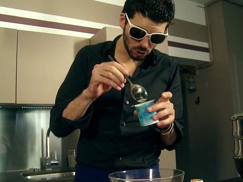 Recette de Yaourt Maison à la Fraise Tagada