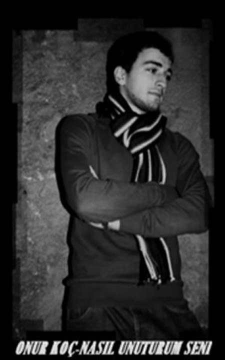 Onur Koç-NaSıl Unuturum Seni/WwW.SeSLiKaDRo.CoM