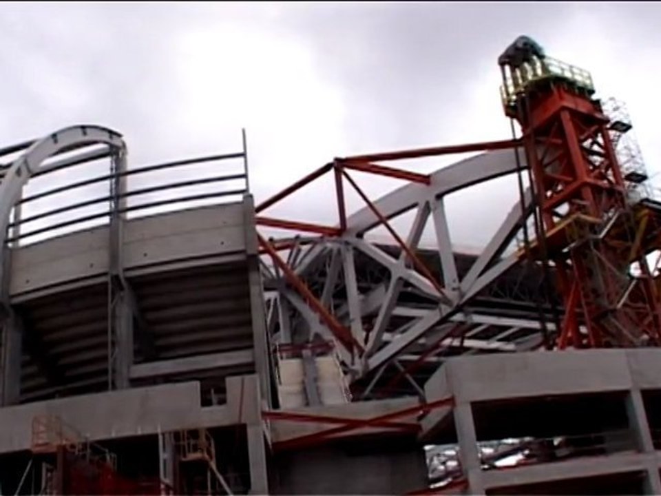 Un toit pour le Grand Stade !