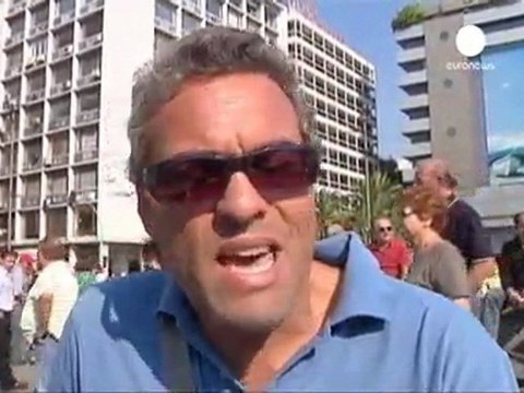 Yunanistan sokakları savaş alanına döndü