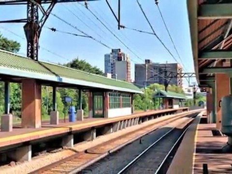 Hyde Park Tower Apartments