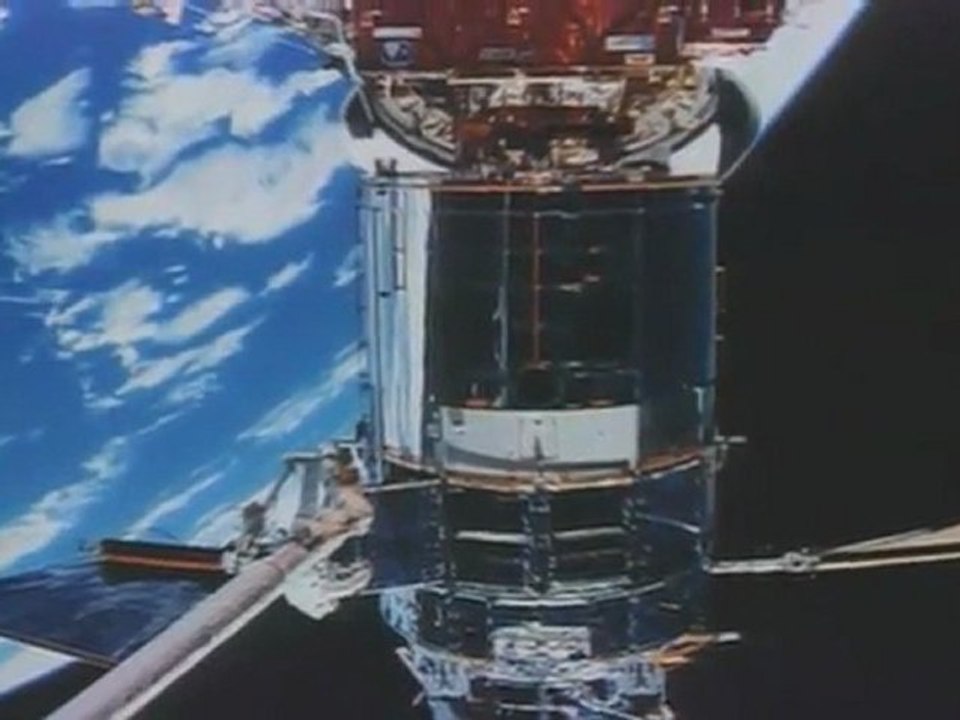 Steve Jobs Explains The Blue Box