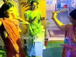 Hamari Saas Leela - 6th October 2011 Watch Video Online p3