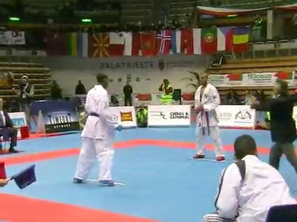 Finale Kumite Garçon Junior -70Kg - Championnats d'Europe de Karaté Cadet/Junior 2008