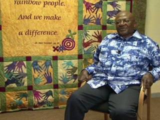 Desmond Tutu, à la pointe du combat politique et moral