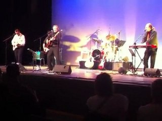 039 long chist chante johnny cach