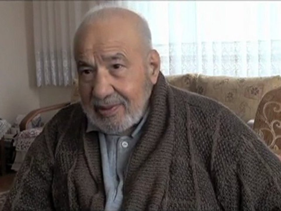 Şeyh Adnan Efendi Hz. Mehdi’nin Hicri 1400'de zuhur ettiğini anlatıyor