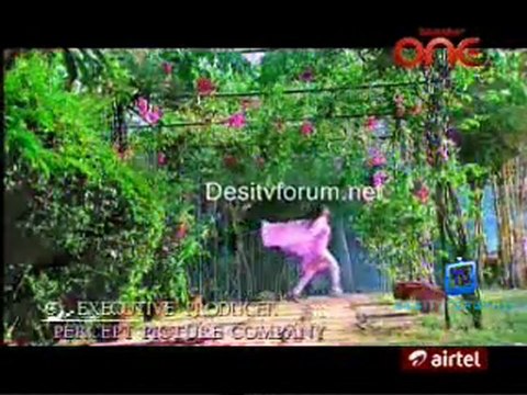 Woh Rehne Wali Mehlon Ki - 6th October 2011 - pt1