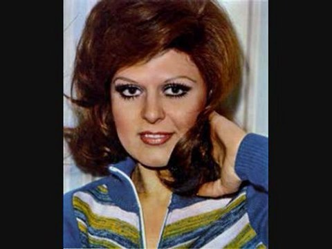 Enginde yavaş yavaş günün minesi soldu-Neşe Karaböcek