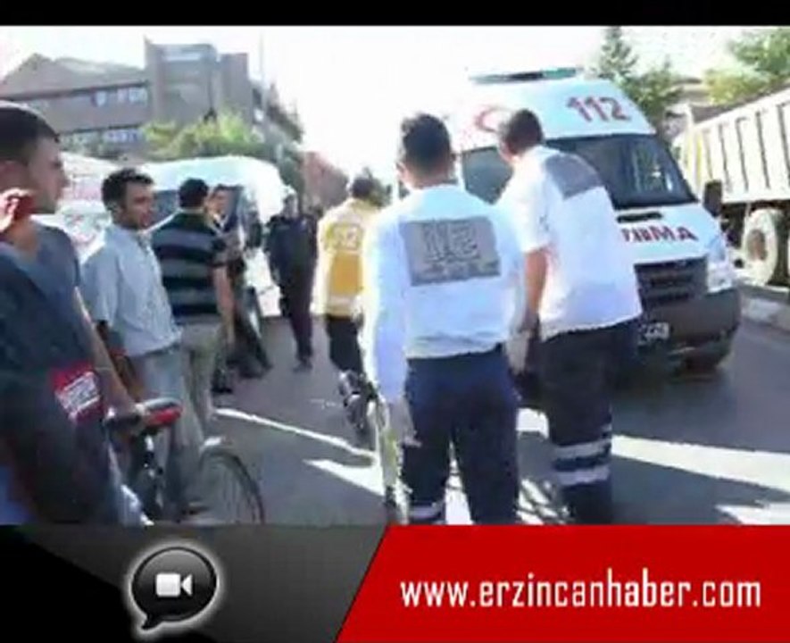 Erzincan'da Trafik Kazası